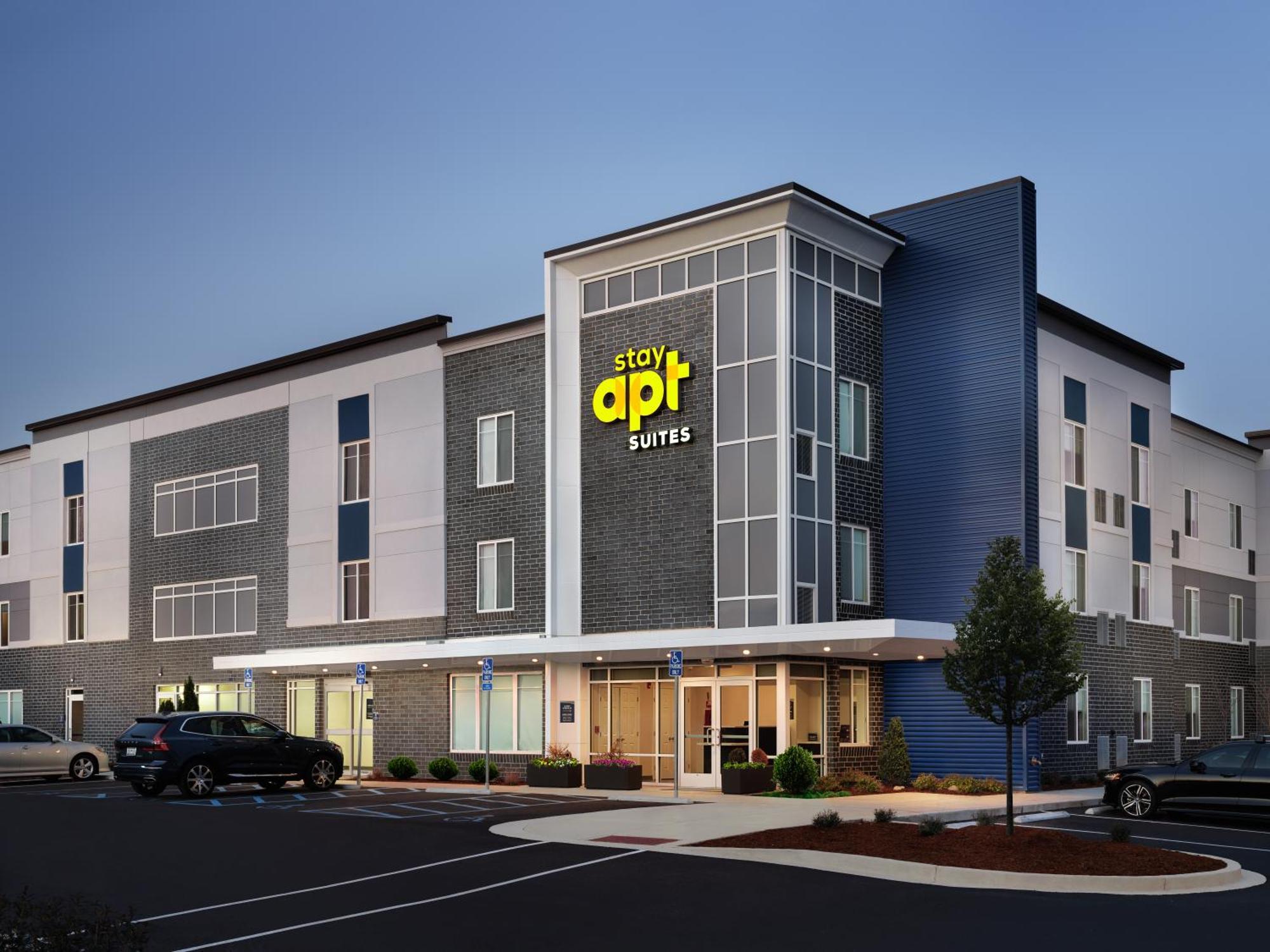 Stayapt Suites Memphis-Cordova/Wolfchase Galleria Esterno foto